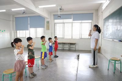 中堂“暑假校內托管服務”正式開班，解決“看護難”問題
